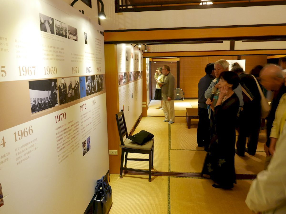 「走筆大世界」回顧展所展示的中華民國筆會大事紀，亦同步公開於「走筆大世界」數位展。