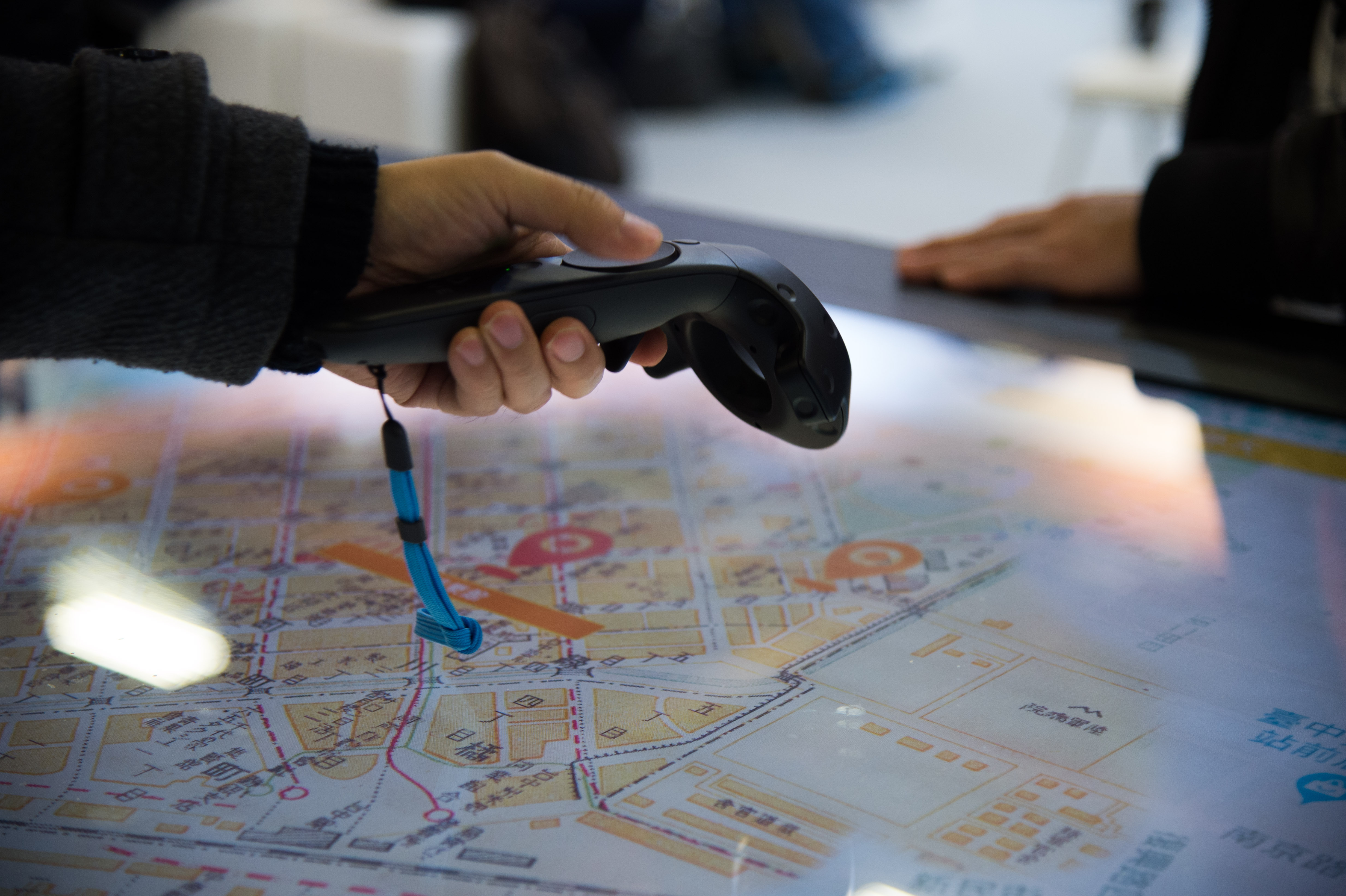 「捕捉臺中地景」互動裝置：HTC VIVE精準定位，古今風華瞬間交錯眼前！