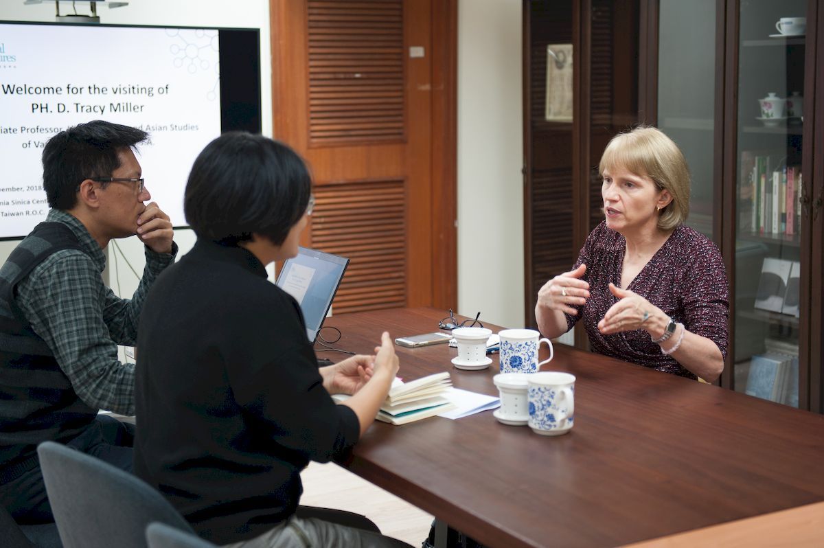 Tracy Miller說明其在｢中國建築｣（Architectura Sinica）資料網中所建構的專有詞彙。