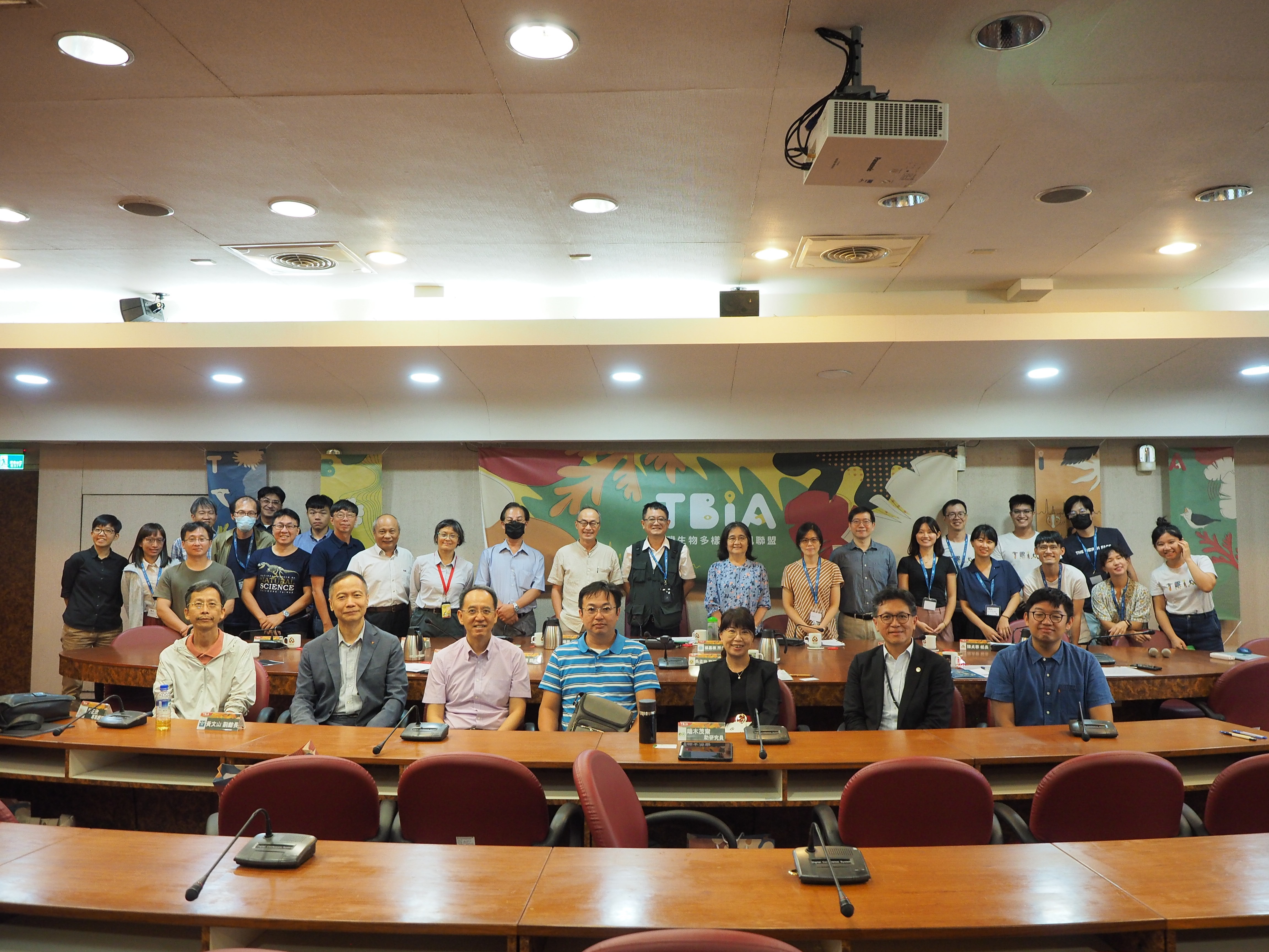臺灣生物多樣性資訊聯盟(TBIA)委員會成員合影|照片提供：TBIA秘書處，CC BY 4.0